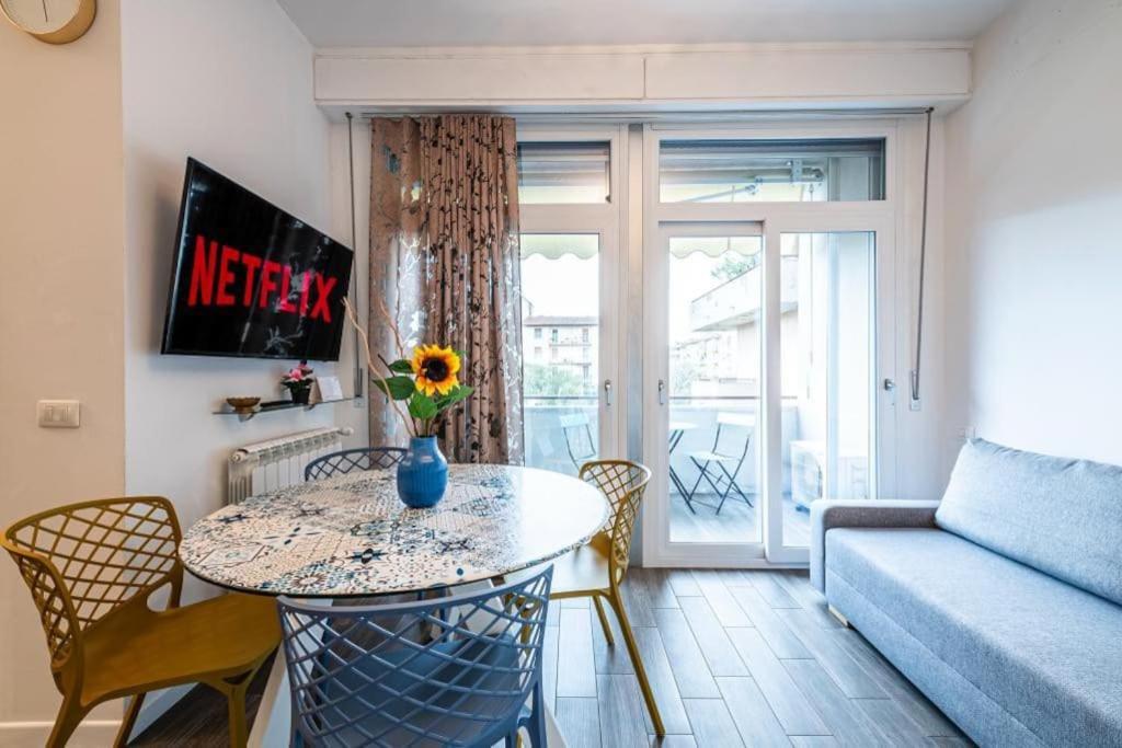 Blue House Near Parco San Donato Apartment Florence Exterior photo